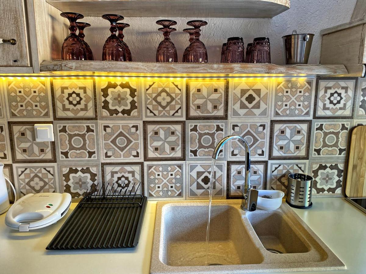 Milos Gem Suites Inn Pachaina Екстериор снимка